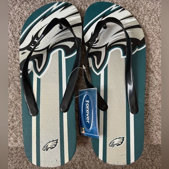 Forever Collectibles Philadelphia Eagles Flip Flops. Sandals. Football. NFL. - Picture 1 of 12